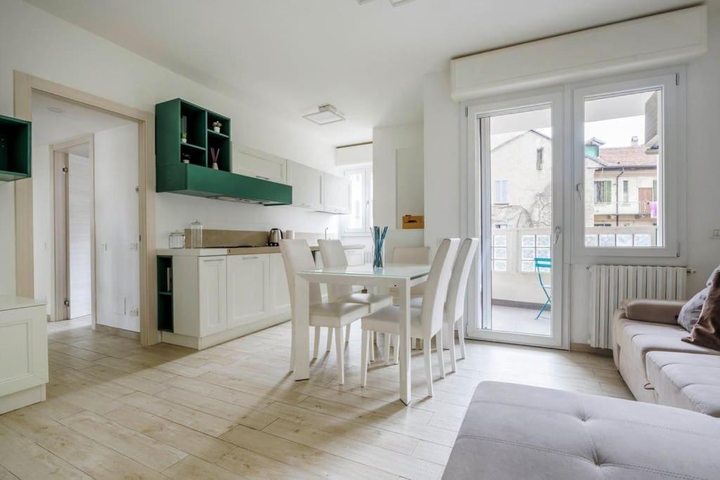 Apartment Brand New 3 Bedrooms In Navigli Area Mailand