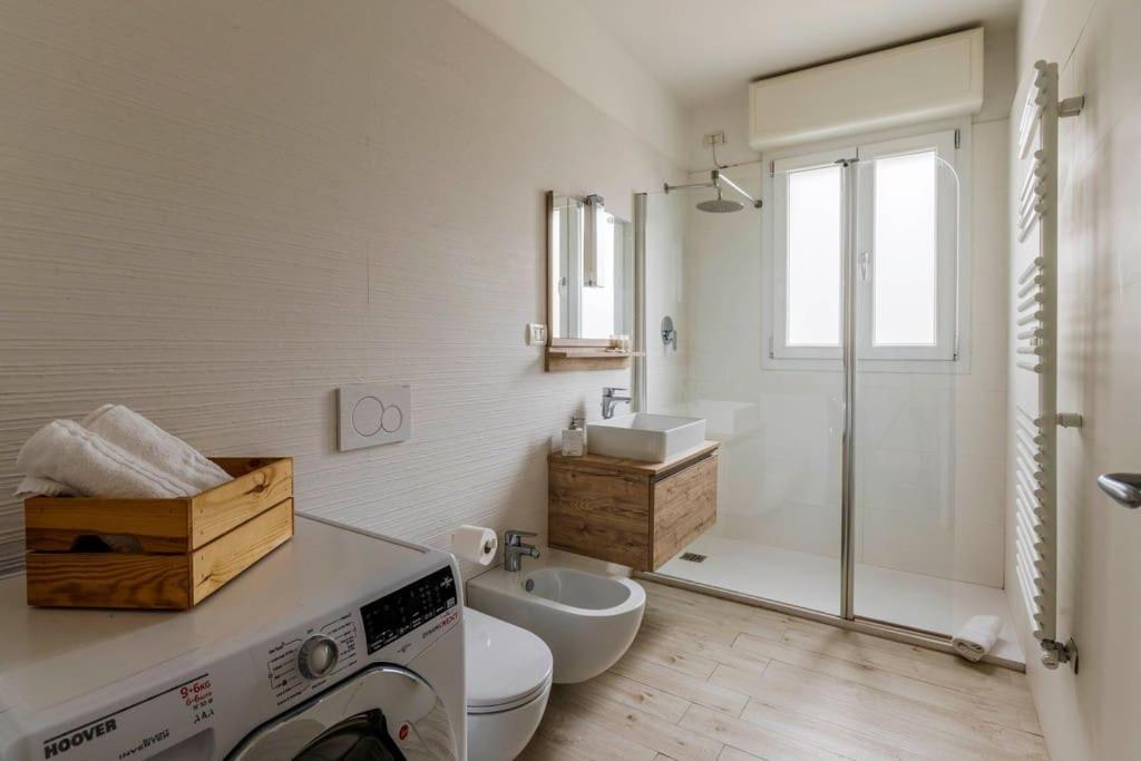 Brand New 3 Bedrooms In Navigli Area Apartment Mailand