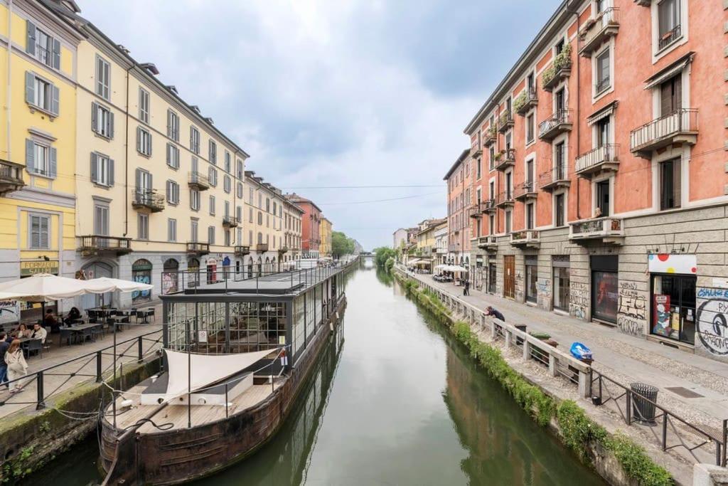 Apartment Brand New 3 Bedrooms In Navigli Area Mailand